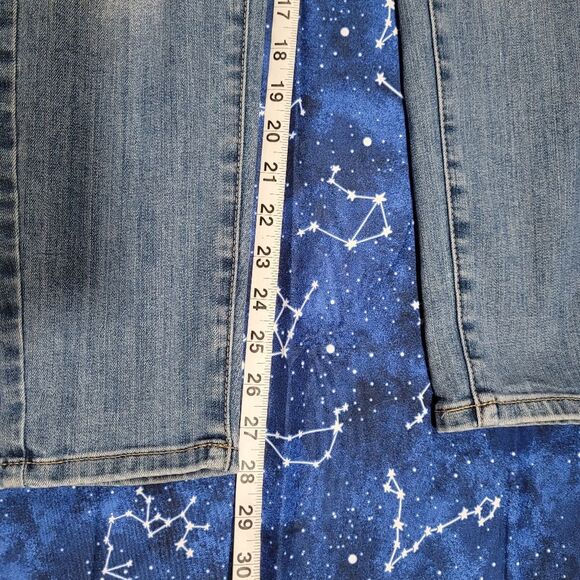 Seven7 size 4 pearl embellished distressed Denim Mid Rise Skinny Blue Jeans - Picture 11 of 12